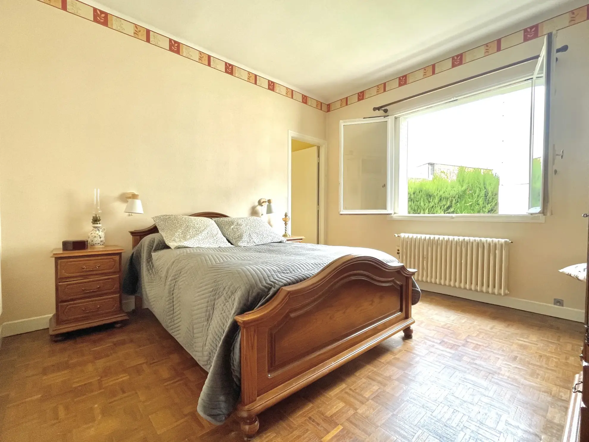 Maison de 1960 avec jardin à Remicourt, Saint-Quentin - 3 chambres 