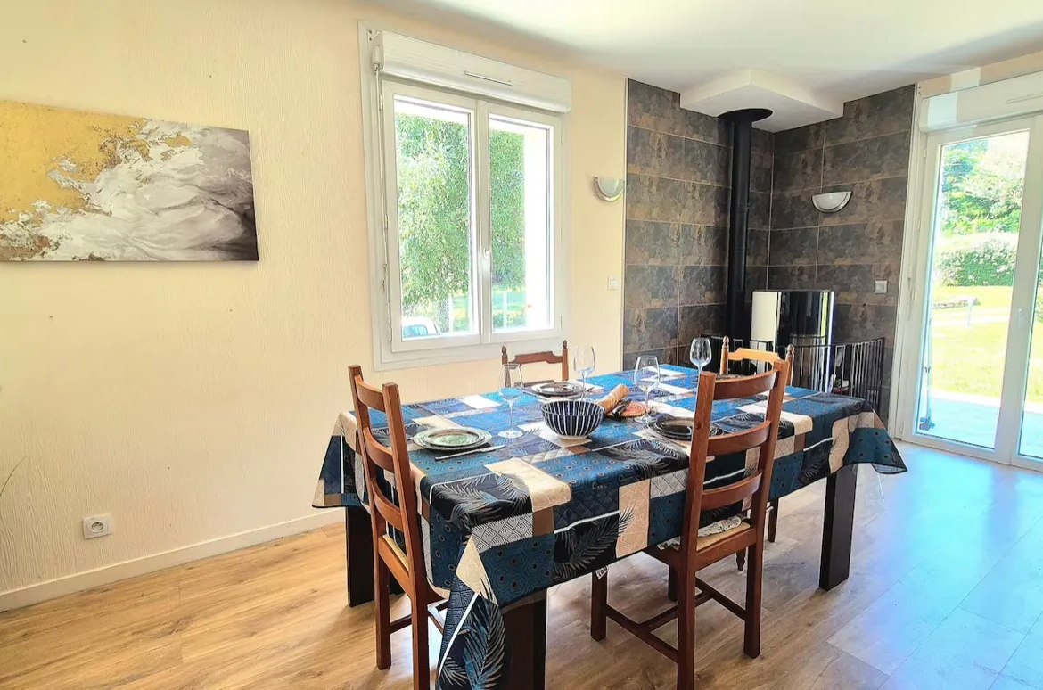 Vente maison 4 chambres avec piscine et garage à Bergerac 