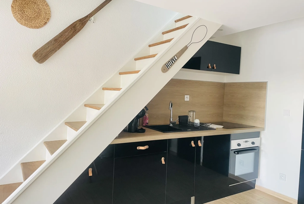 Villa de 49 m² avec piscine à Sanary-sur-mer, proche plage, résidence sécurisée 