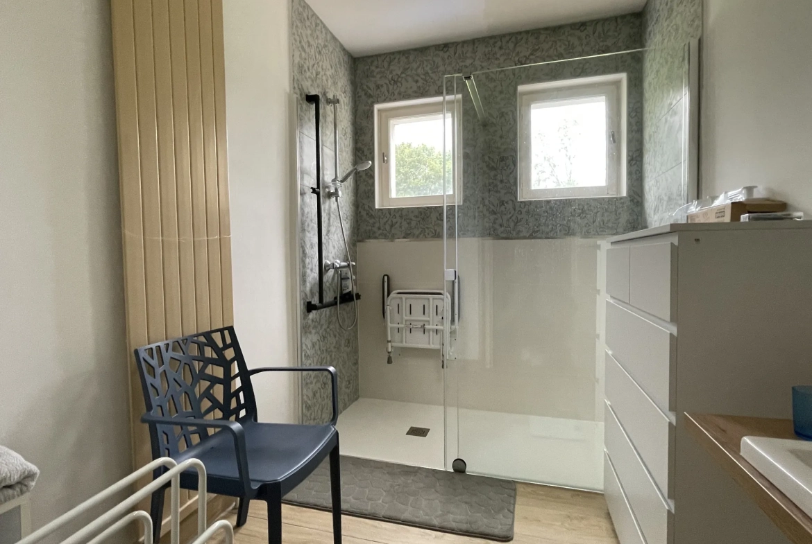 Magnifique maison de plain-pied de 285 m² avec grands terrains à Premery 