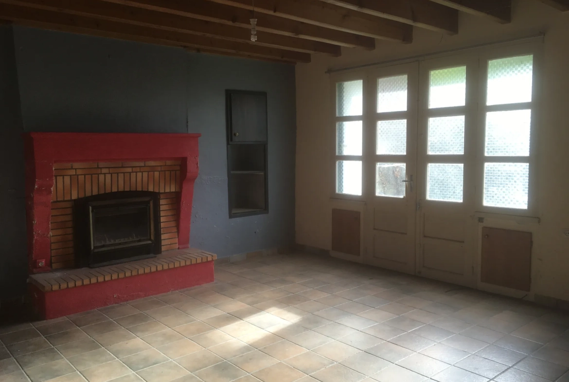 Ensemble immobilier avec deux maisons, dépendances, vue rivière à Marillet en Vendée 