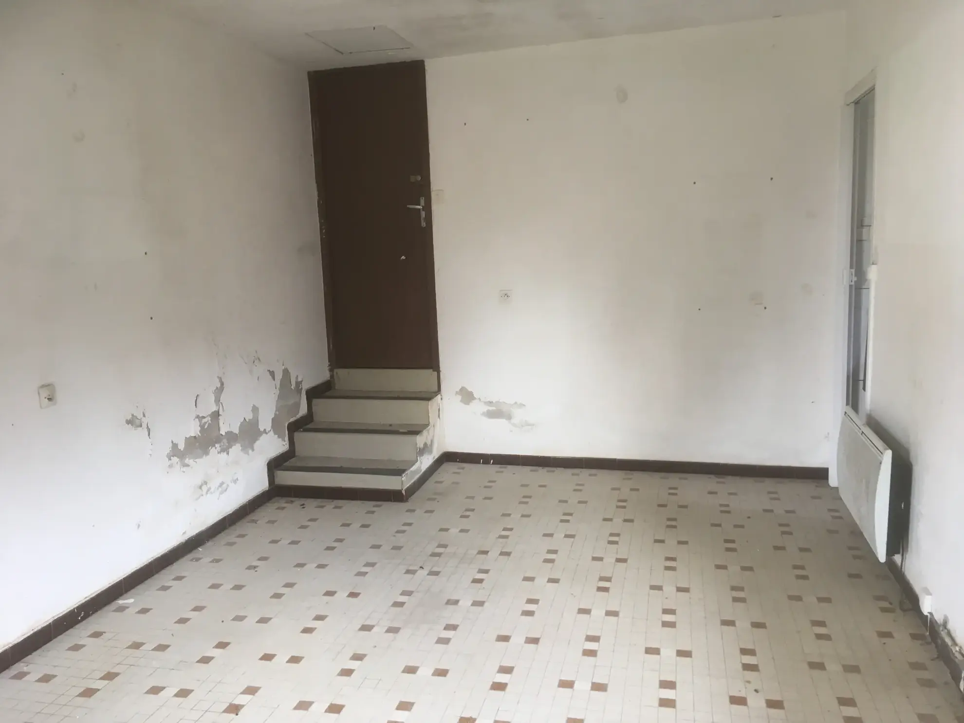 Ensemble immobilier avec deux maisons, dépendances, vue rivière à Marillet en Vendée 