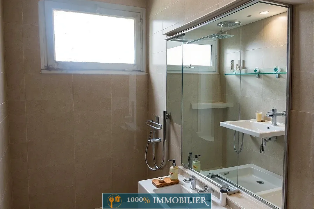 Appartement T2 à Valras Plage avec terrasse et emplacement sécurisé 