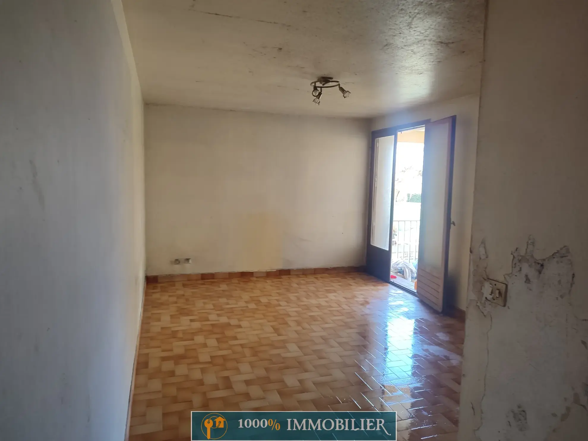 Appartement T2 à Valras Plage avec terrasse et emplacement sécurisé 