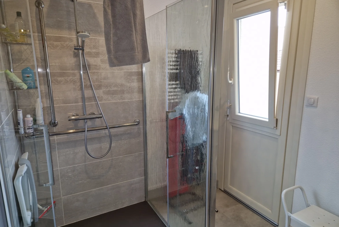 Grand appartement centre-ville d'Autun de 109 m² avec parking et accessible PMR 