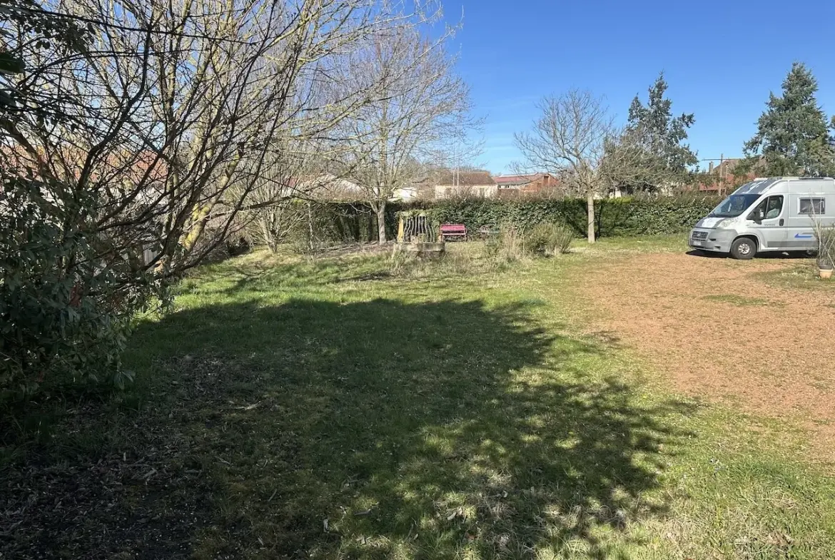 Maison de village en excellent état à Chambilly, 133 m² avec terrain clos 