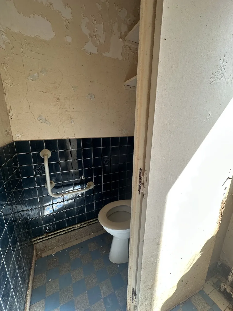 Opportunité d'achat d'une maison avec dépendances à La Clayette 