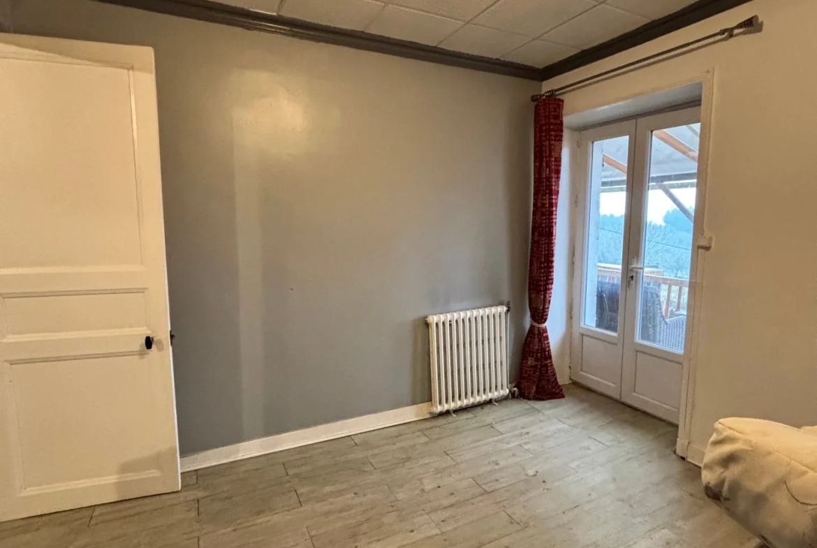Maison 3 chambres avec garage, dépendances et vue campagne à Bourganeuf 
