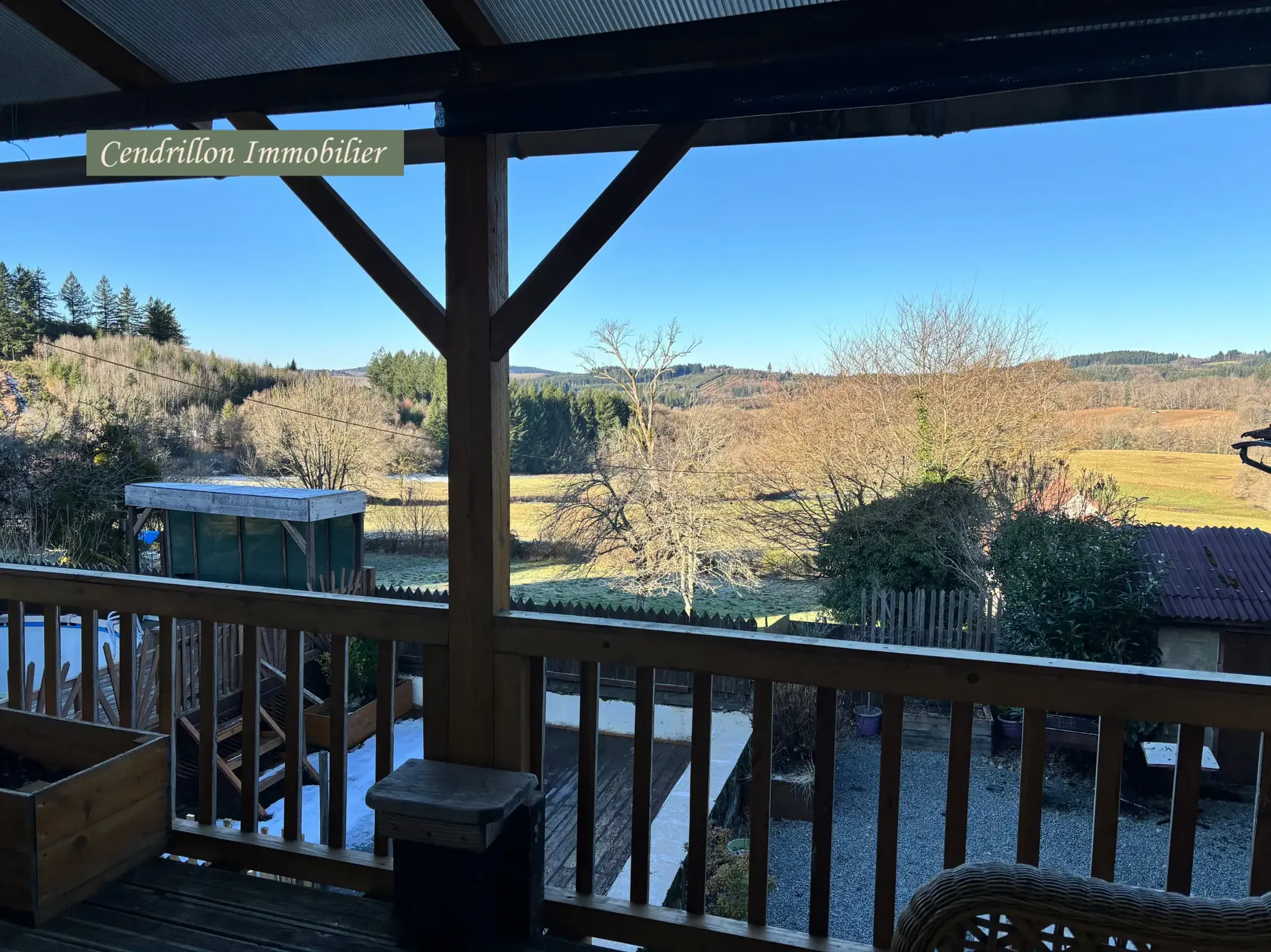 Maison 3 chambres avec garage, dépendances et vue campagne à Bourganeuf 
