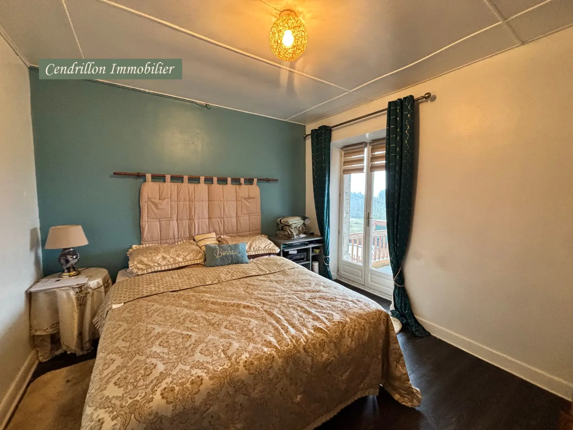 Maison 3 chambres avec garage, dépendances et vue campagne à Bourganeuf 