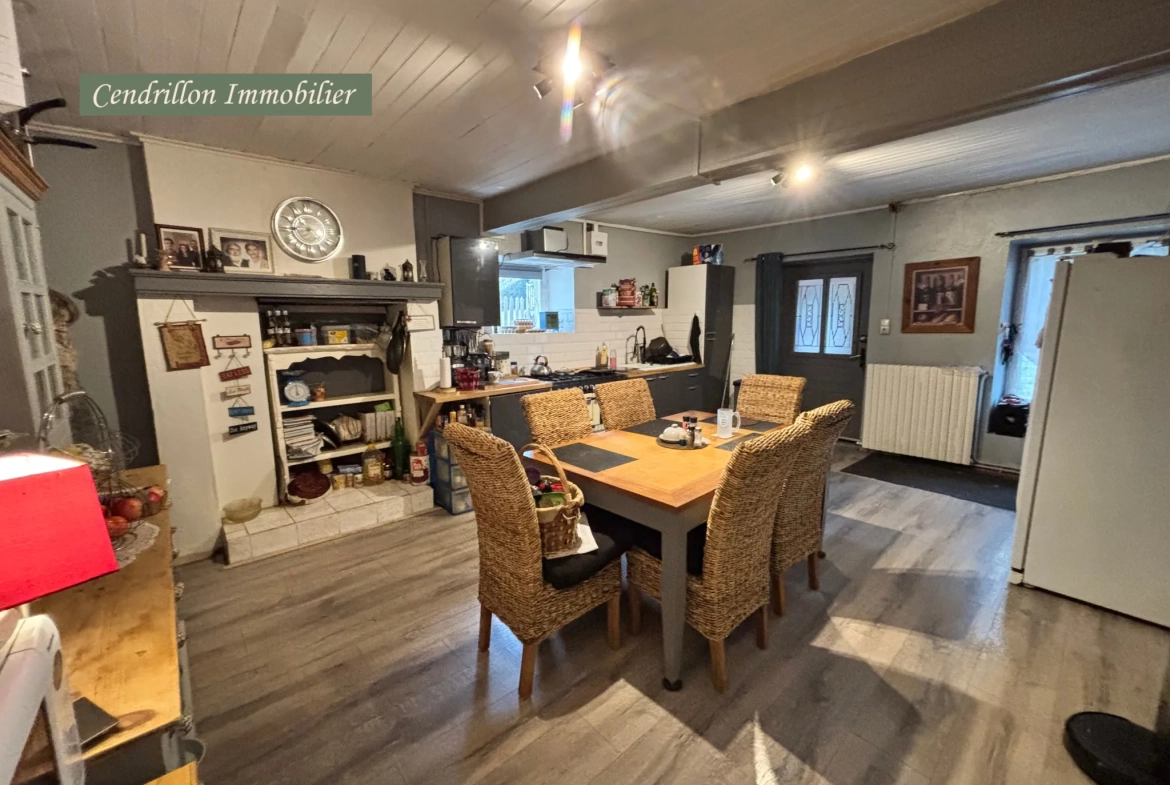 Maison 3 chambres avec garage, dépendances et vue campagne à Bourganeuf 