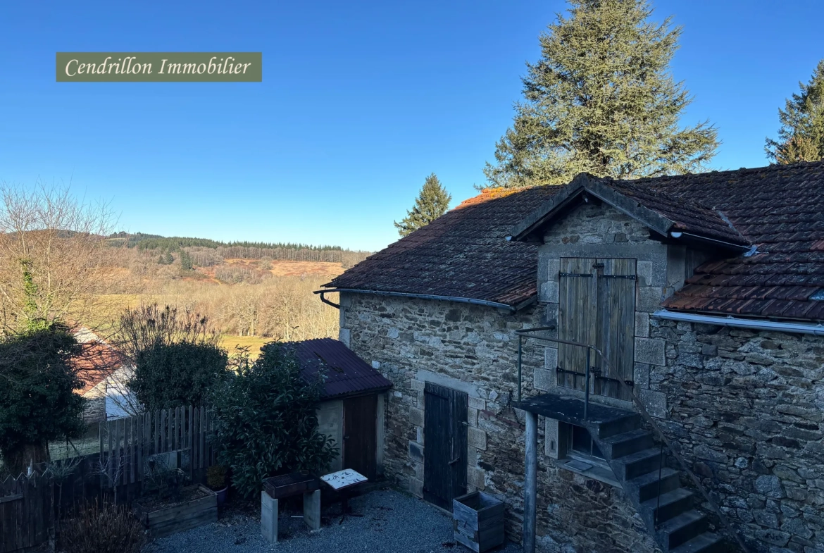 Maison 3 chambres avec garage, dépendances et vue campagne à Bourganeuf 