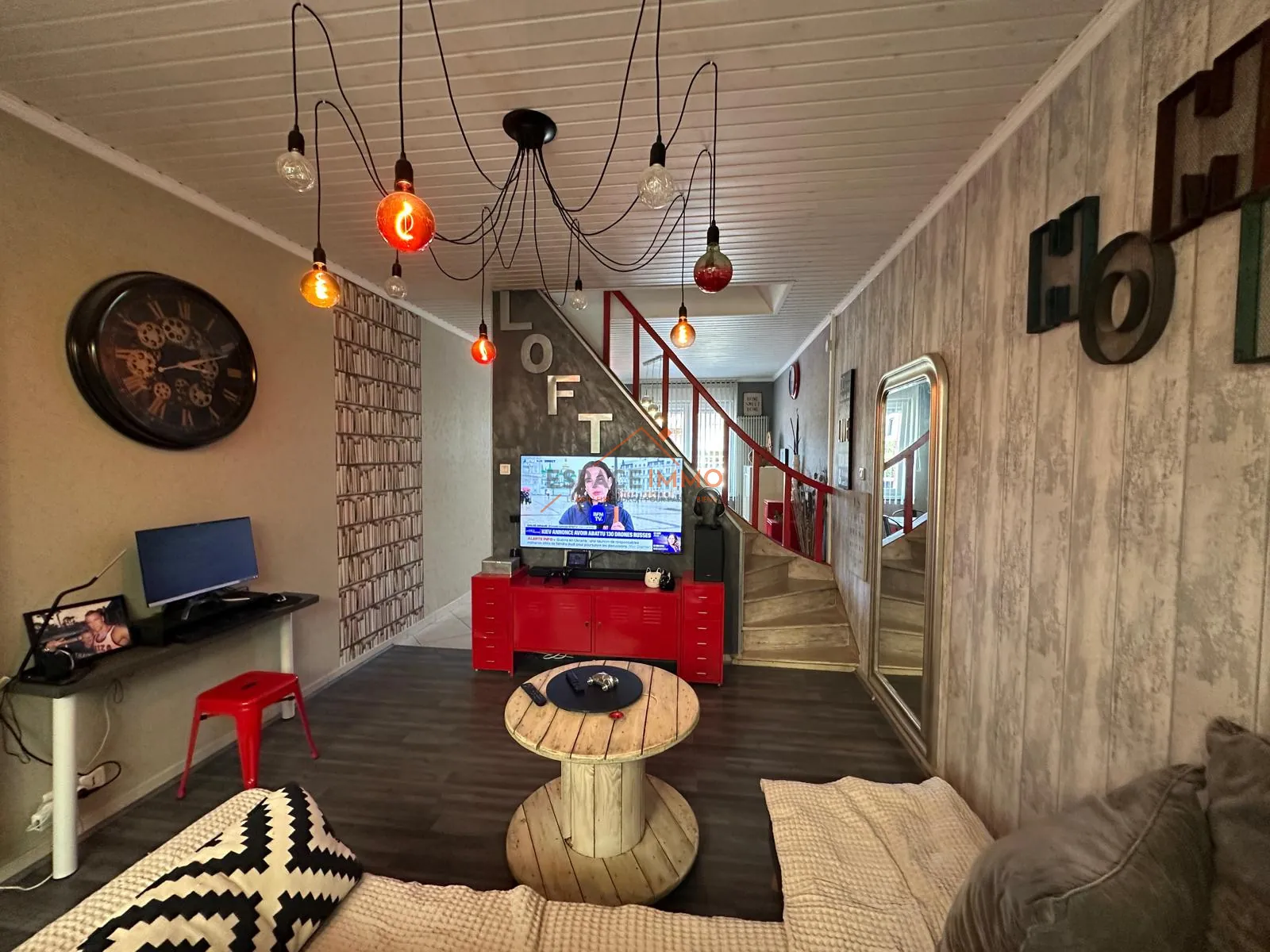 Maison 4 pièces à Raismes de 99,81 m² avec terrasse et terrain 