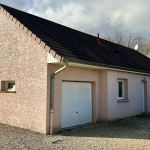 Maison de plain-pied à Foucherans avec 4 chambres, garage et terrasse