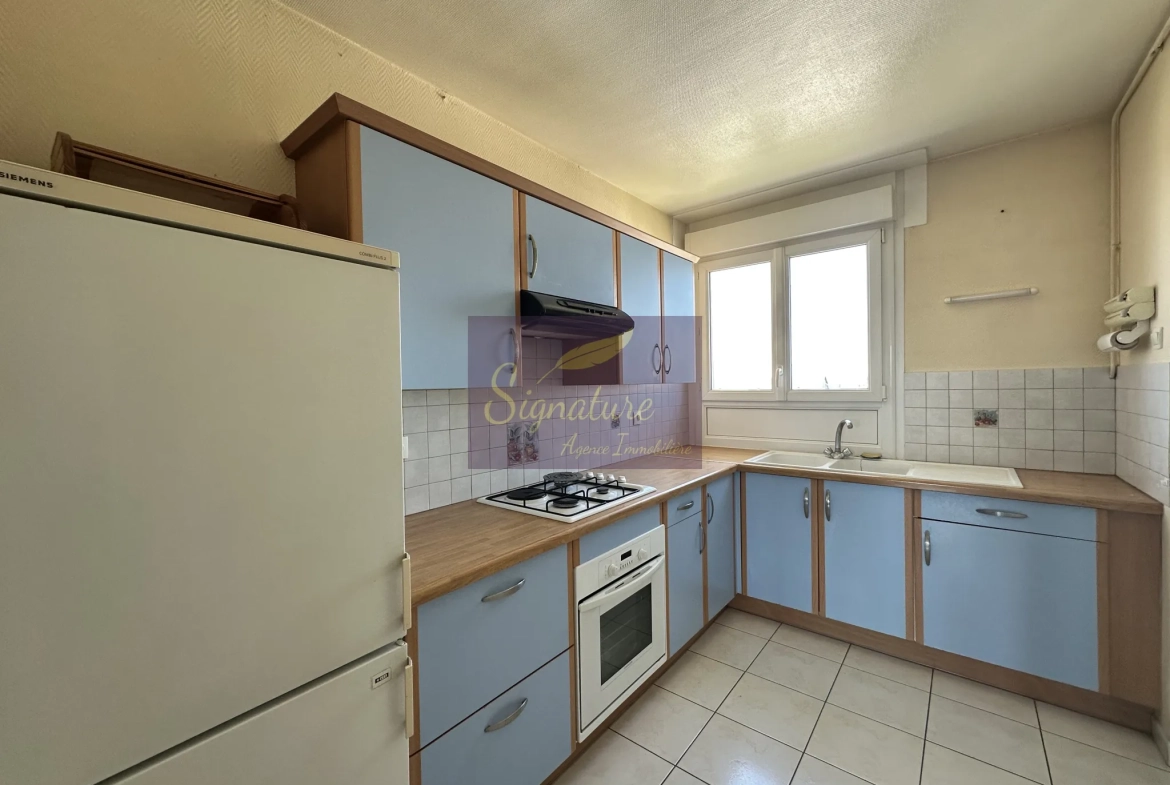 Appartement T3 avec grand balcon plein sud à Le Mans - Dernier étage 