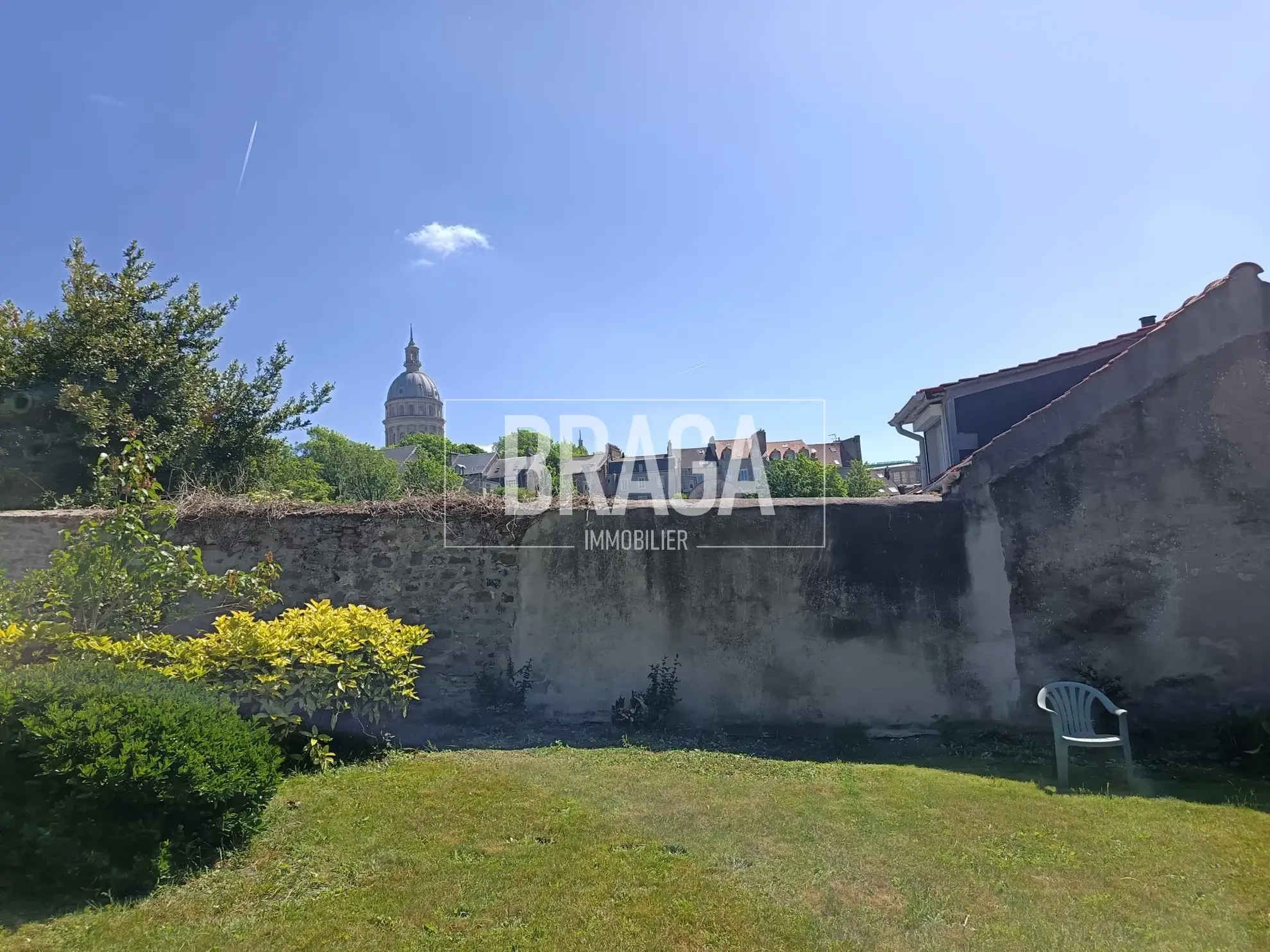 Appartement lumineux de 72 m² avec vue sur la cathédrale à Boulogne-sur-Mer 