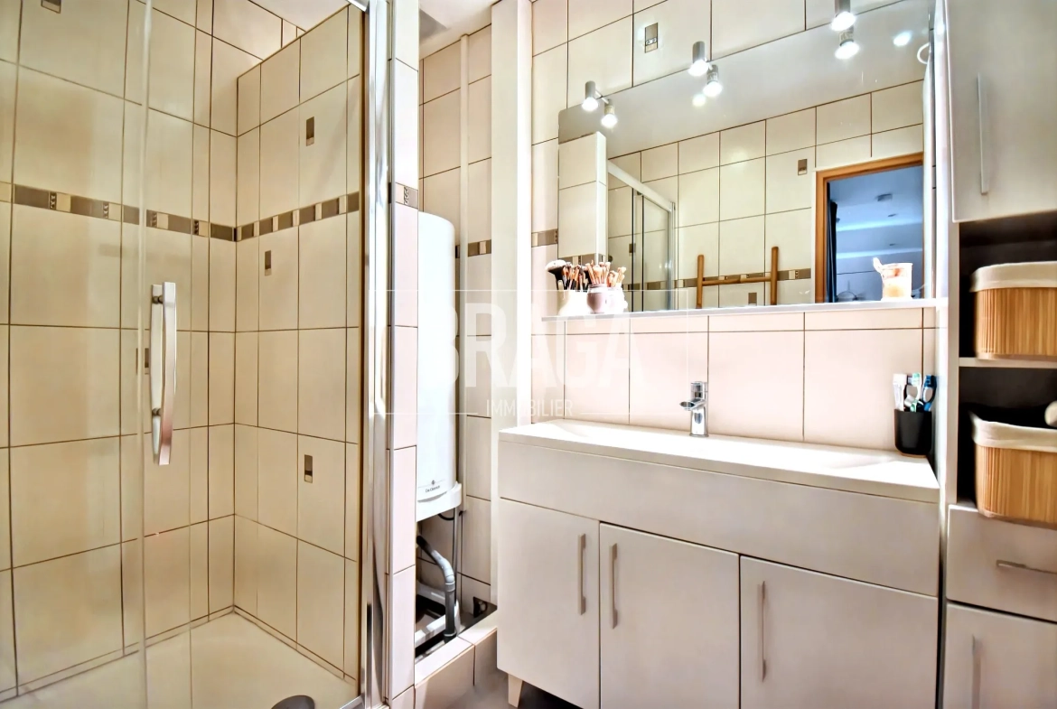 Appartement lumineux de 72 m² avec vue sur la cathédrale à Boulogne-sur-Mer 