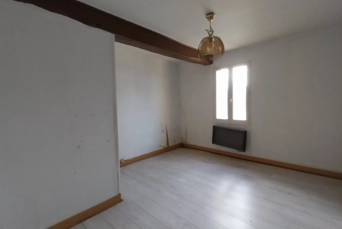 Longère habitable et bâtisse à rénover à Mussidan, proche Bordeaux 