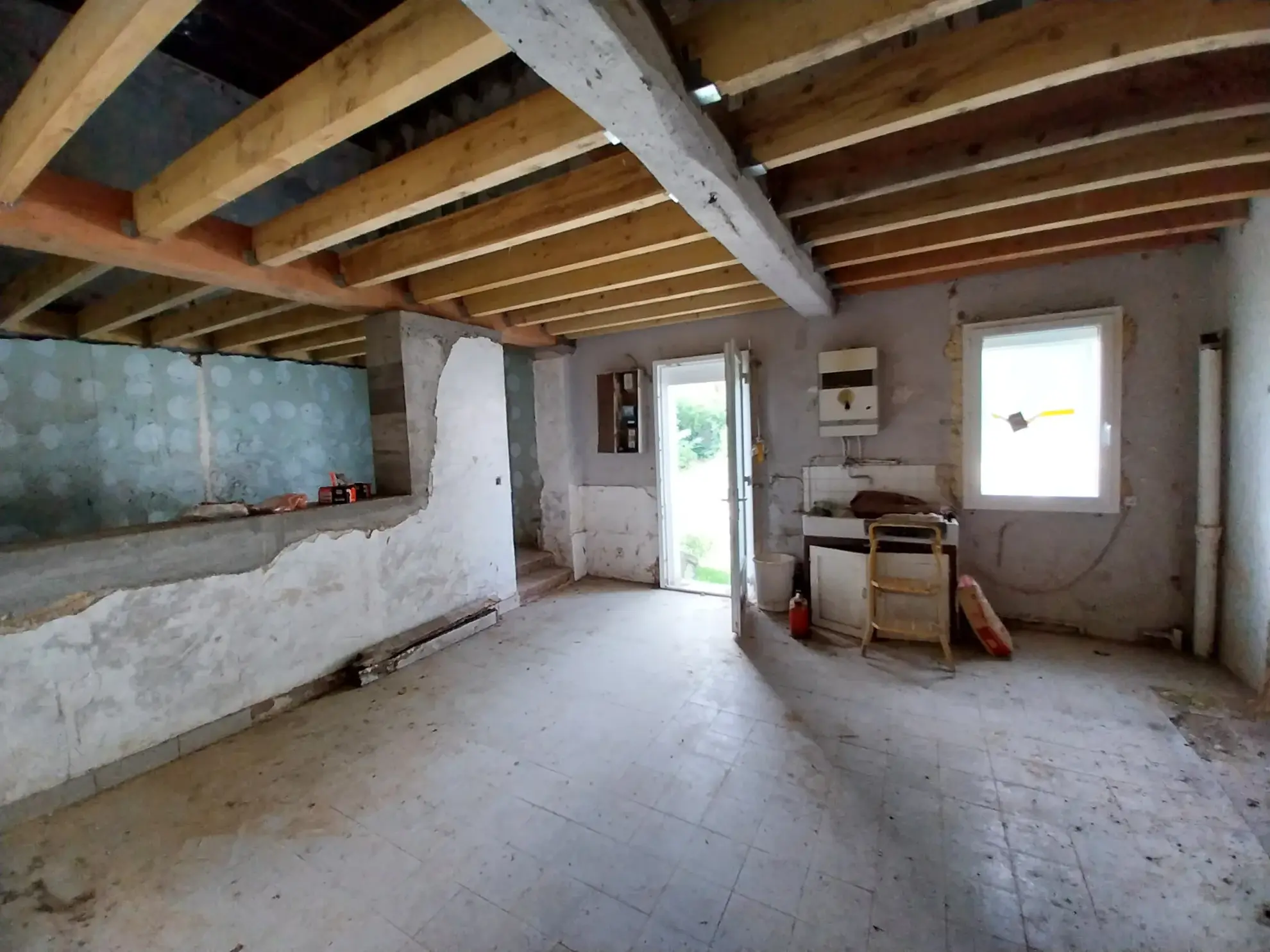 Longère habitable et bâtisse à rénover à Mussidan, proche Bordeaux 