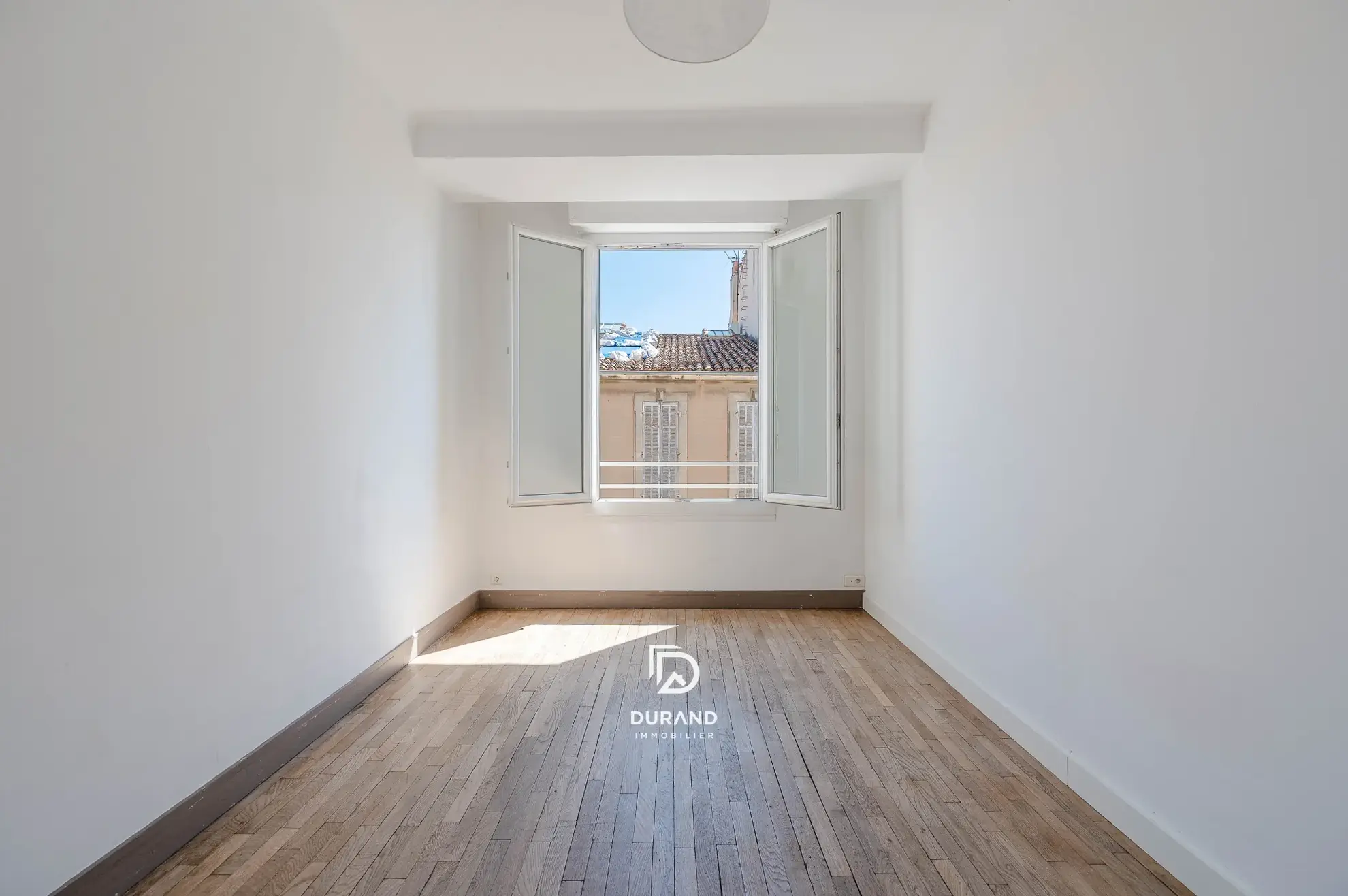 Appartement de 47 m² à Périer, Marseille – Calme et proximité des commodités 