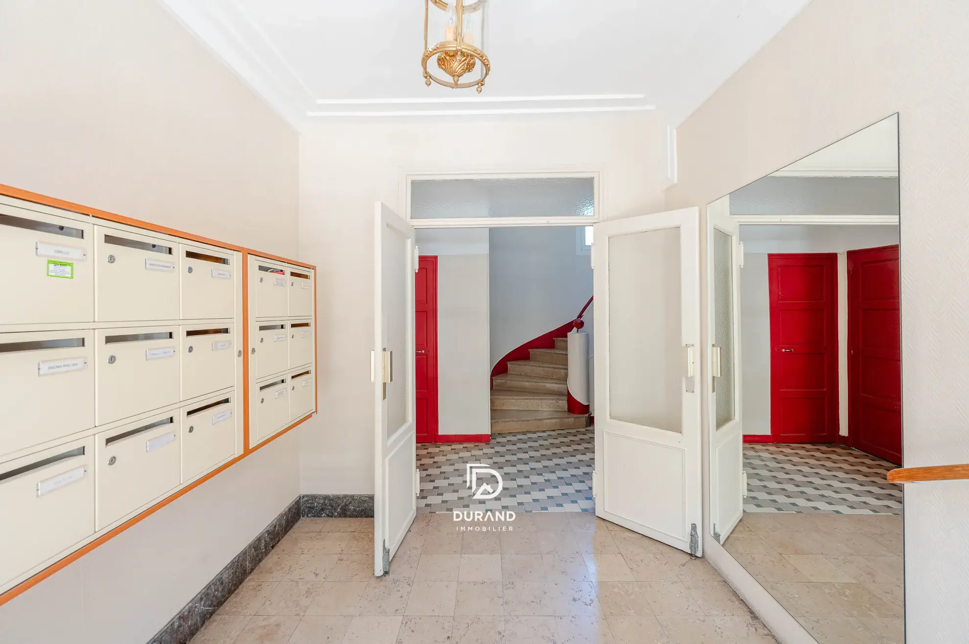 Appartement de 47 m² à Périer, Marseille – Calme et proximité des commodités 