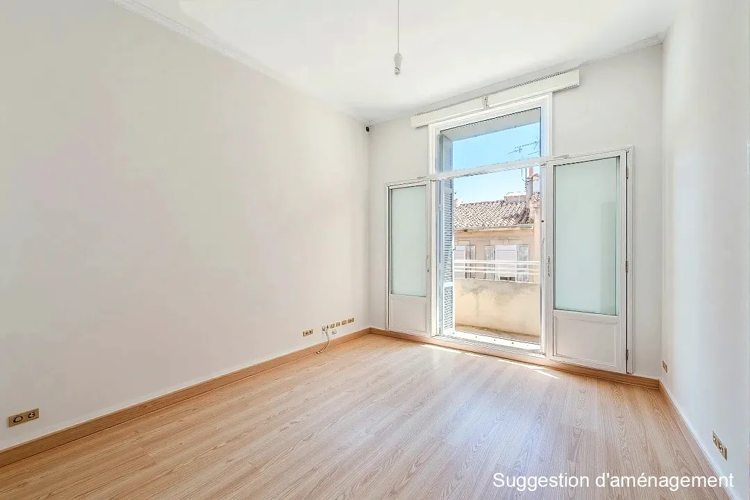 Appartement de 47 m² à Périer, Marseille – Calme et proximité des commodités 