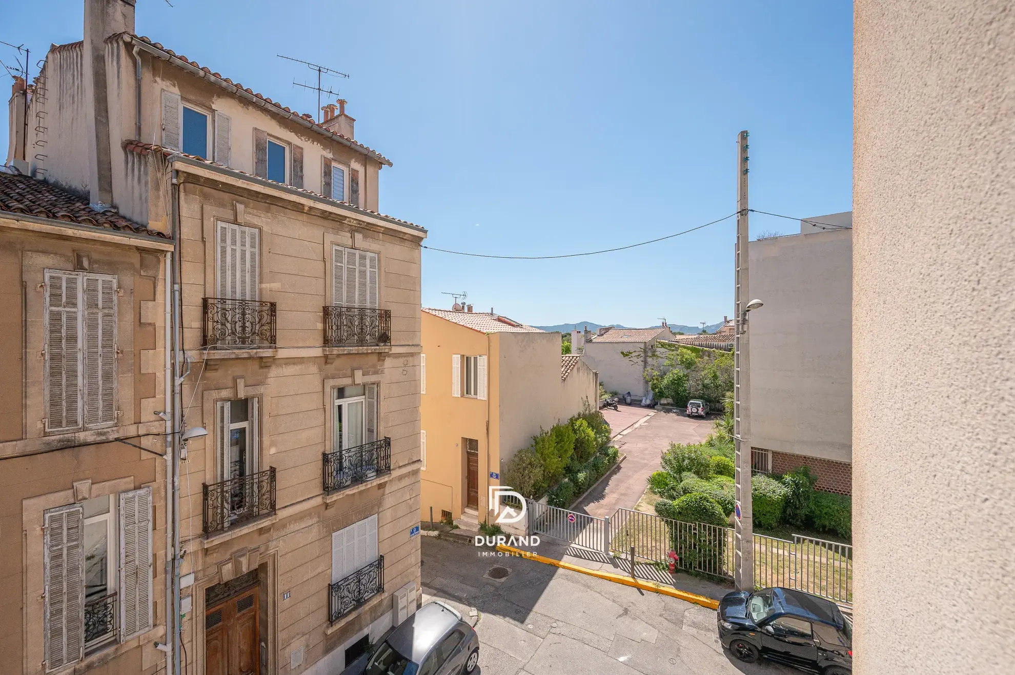 Appartement de 47 m² à Périer, Marseille – Calme et proximité des commodités 