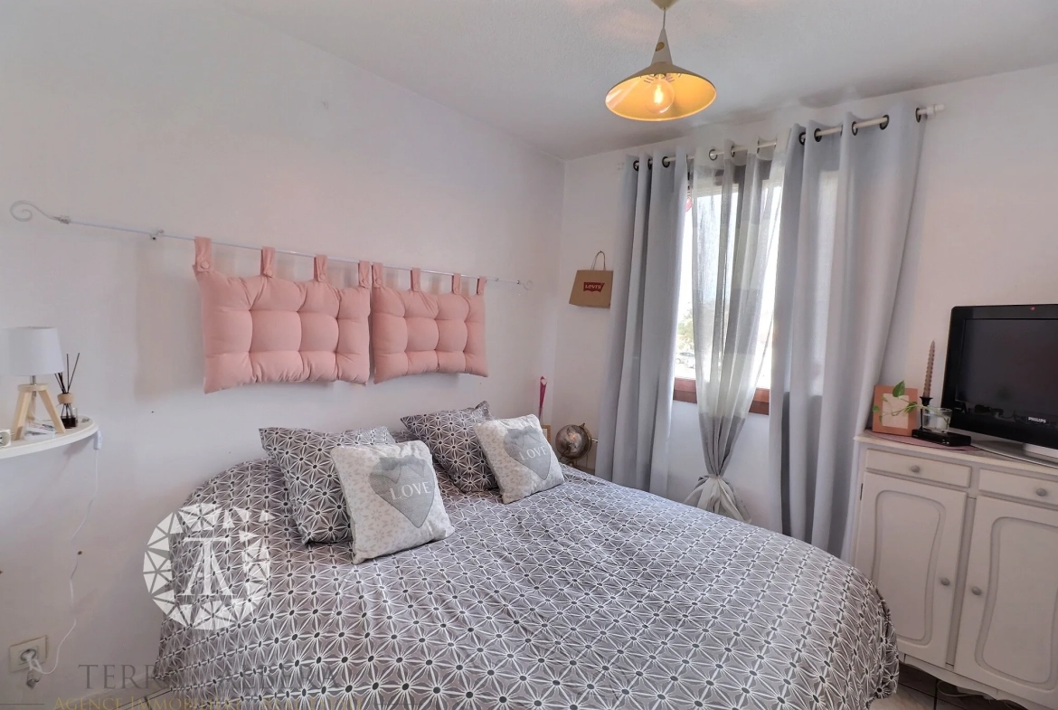 Appartement 3 pièces à Canet Sud avec terrasse et parking à 250m de la mer 
