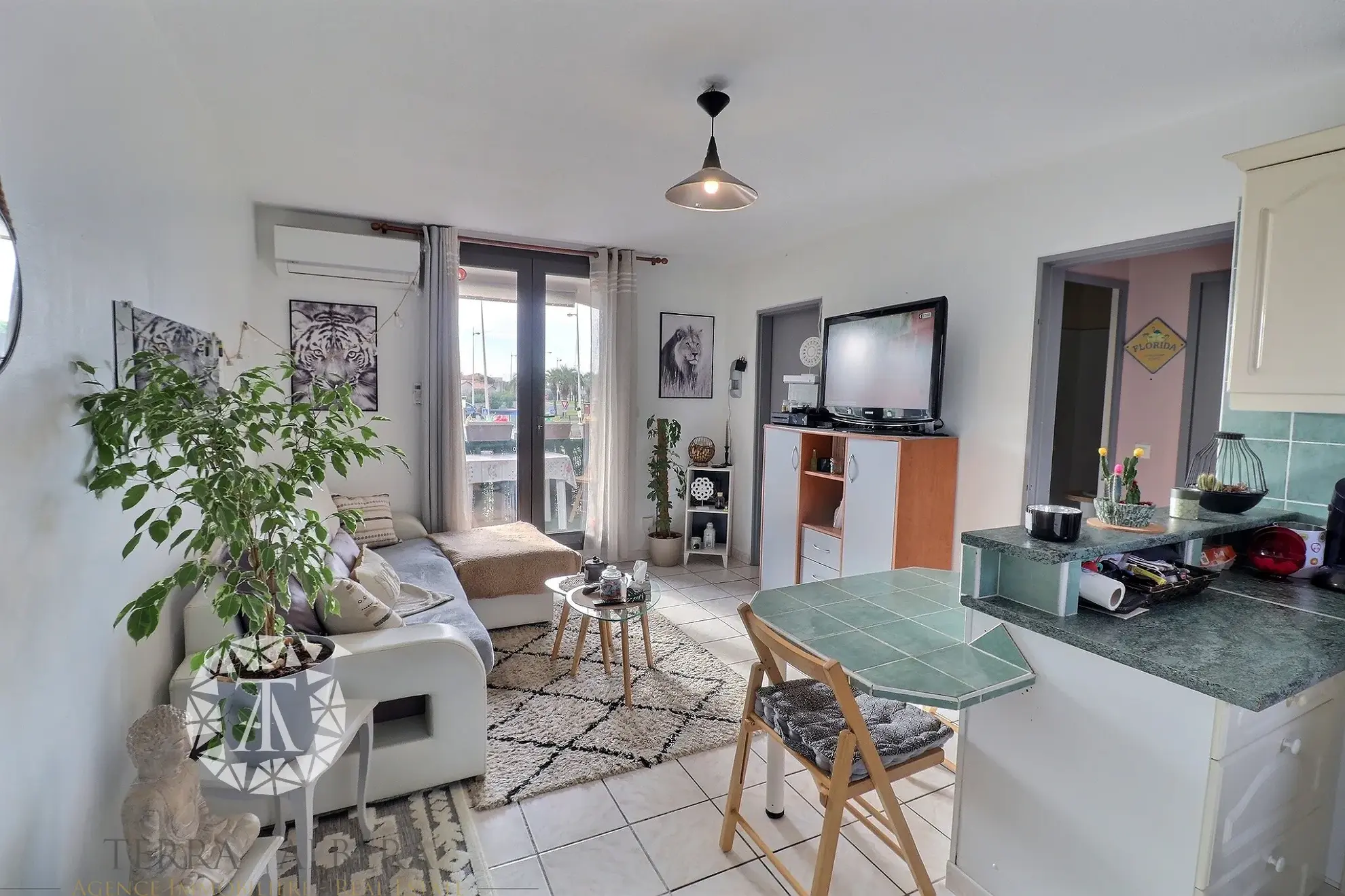 Appartement 3 pièces à Canet Sud avec terrasse et parking à 250m de la mer 