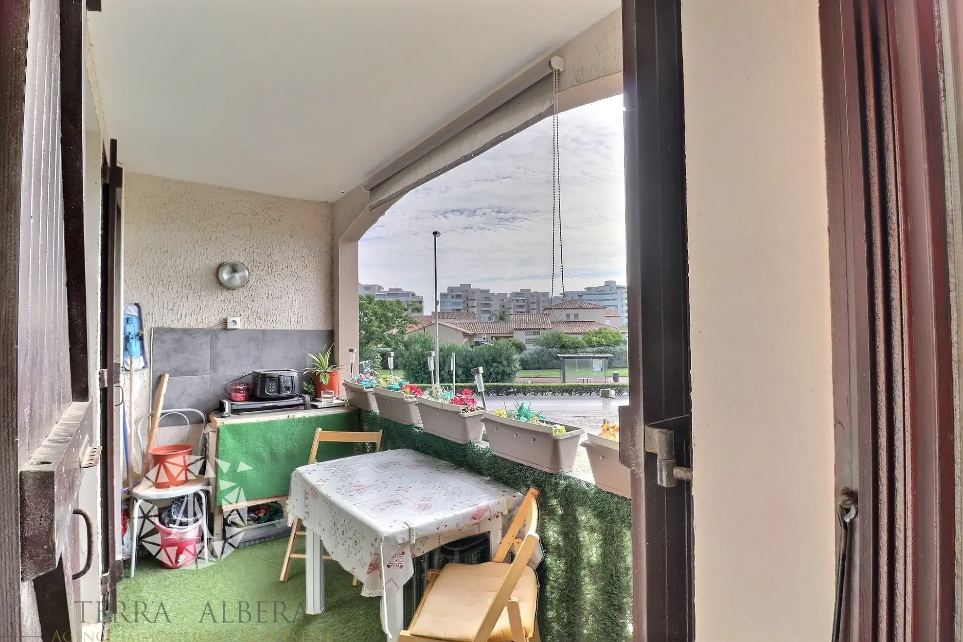 Appartement 3 pièces à Canet Sud avec terrasse et parking à 250m de la mer 