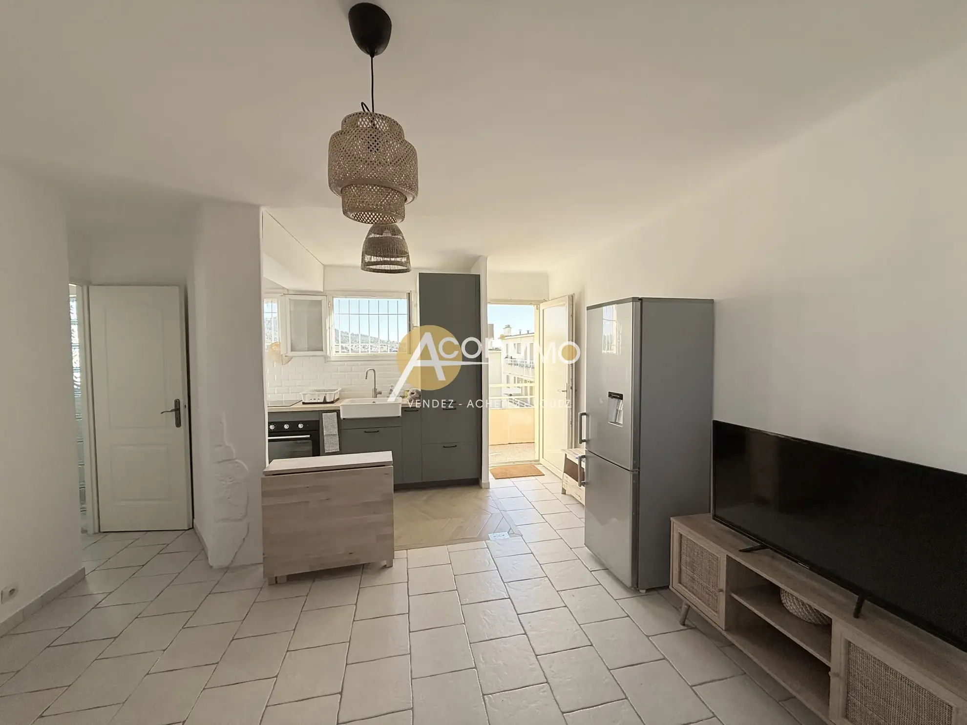 Appartement T2 de 35m² avec loggia et garage à Six Fours Les Plages 