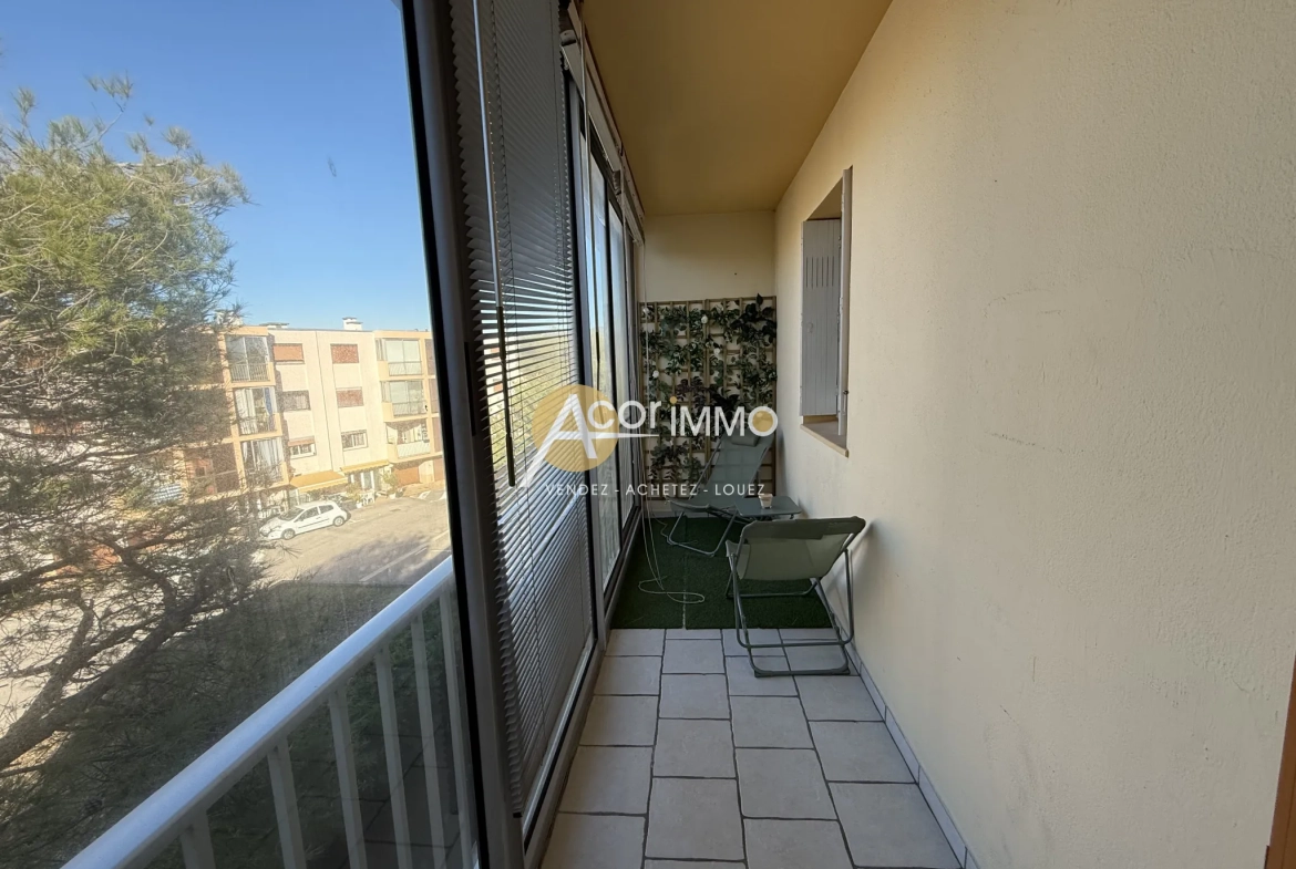 Appartement T2 de 35m² avec loggia et garage à Six Fours Les Plages 