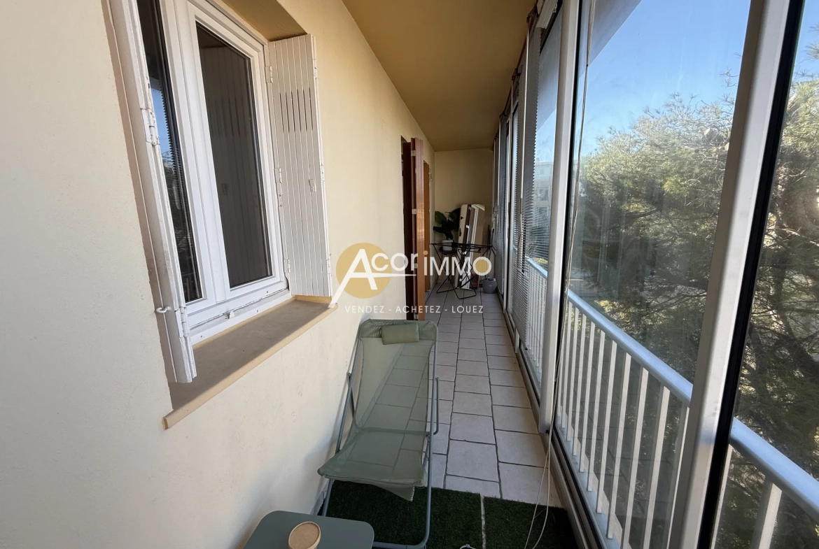 Appartement T2 de 35m² avec loggia et garage à Six Fours Les Plages 