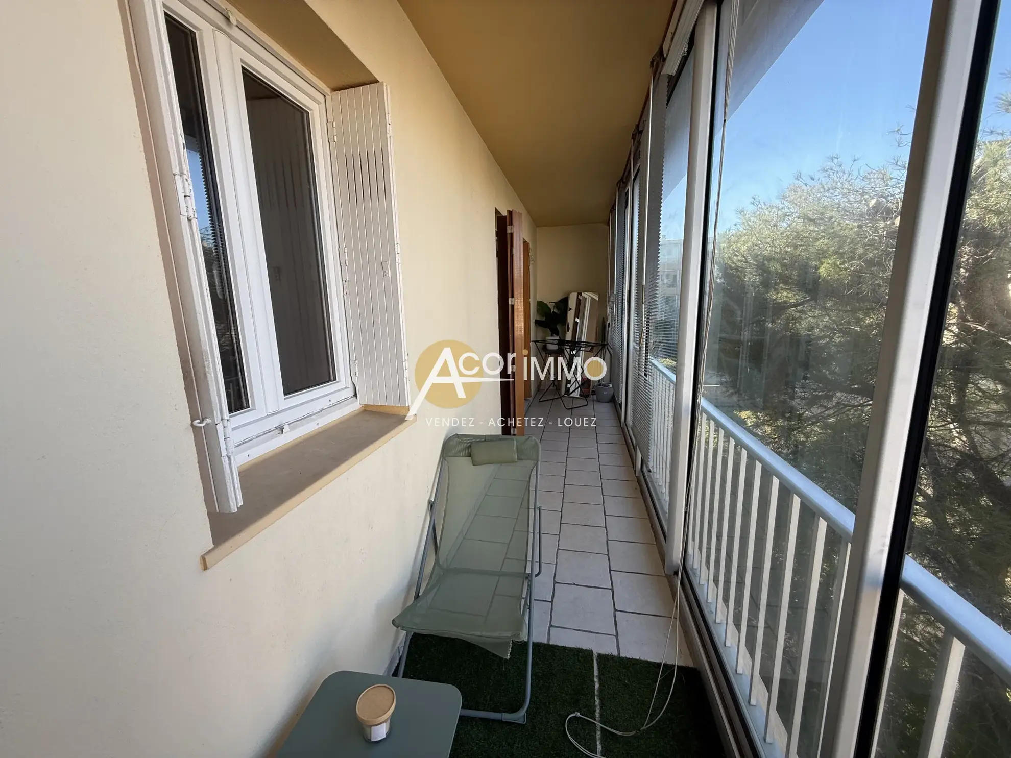 Appartement T2 de 35m² avec loggia et garage à Six Fours Les Plages 
