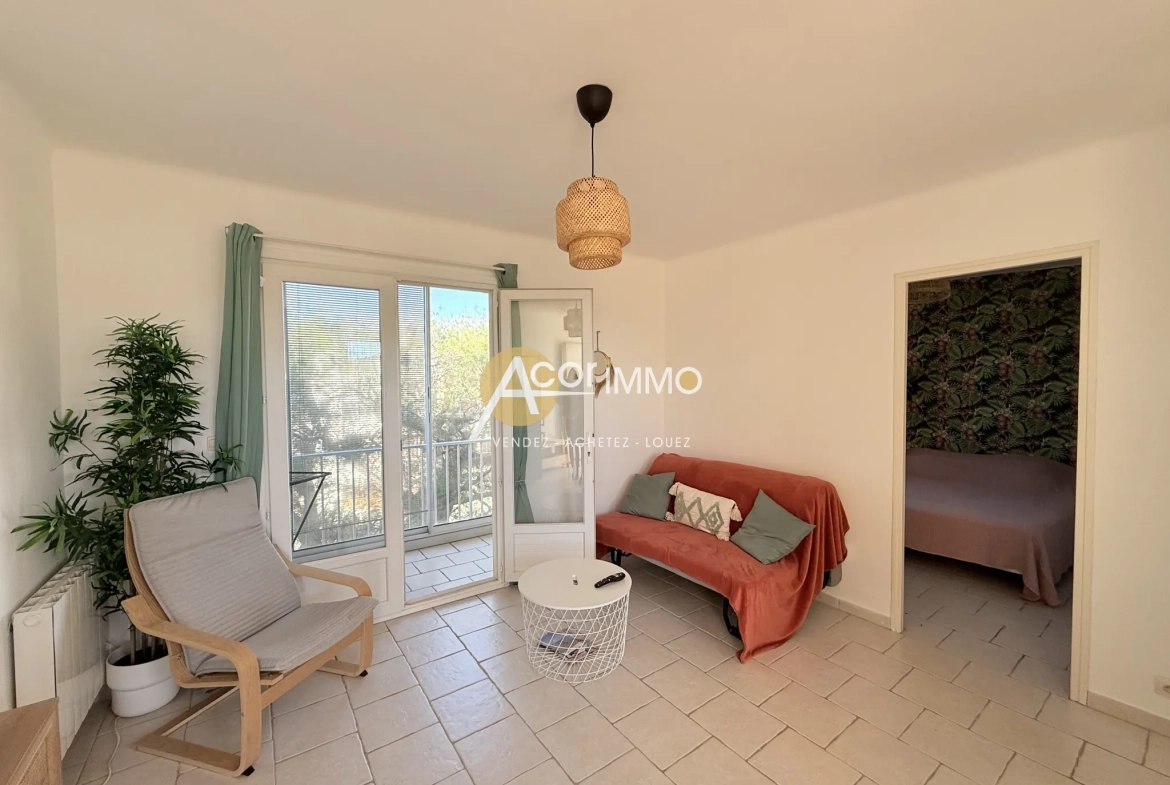 Appartement T2 de 35m² avec loggia et garage à Six Fours Les Plages 