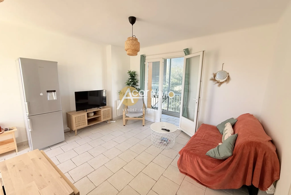 Appartement T2 de 35m² avec loggia et garage à Six Fours Les Plages 