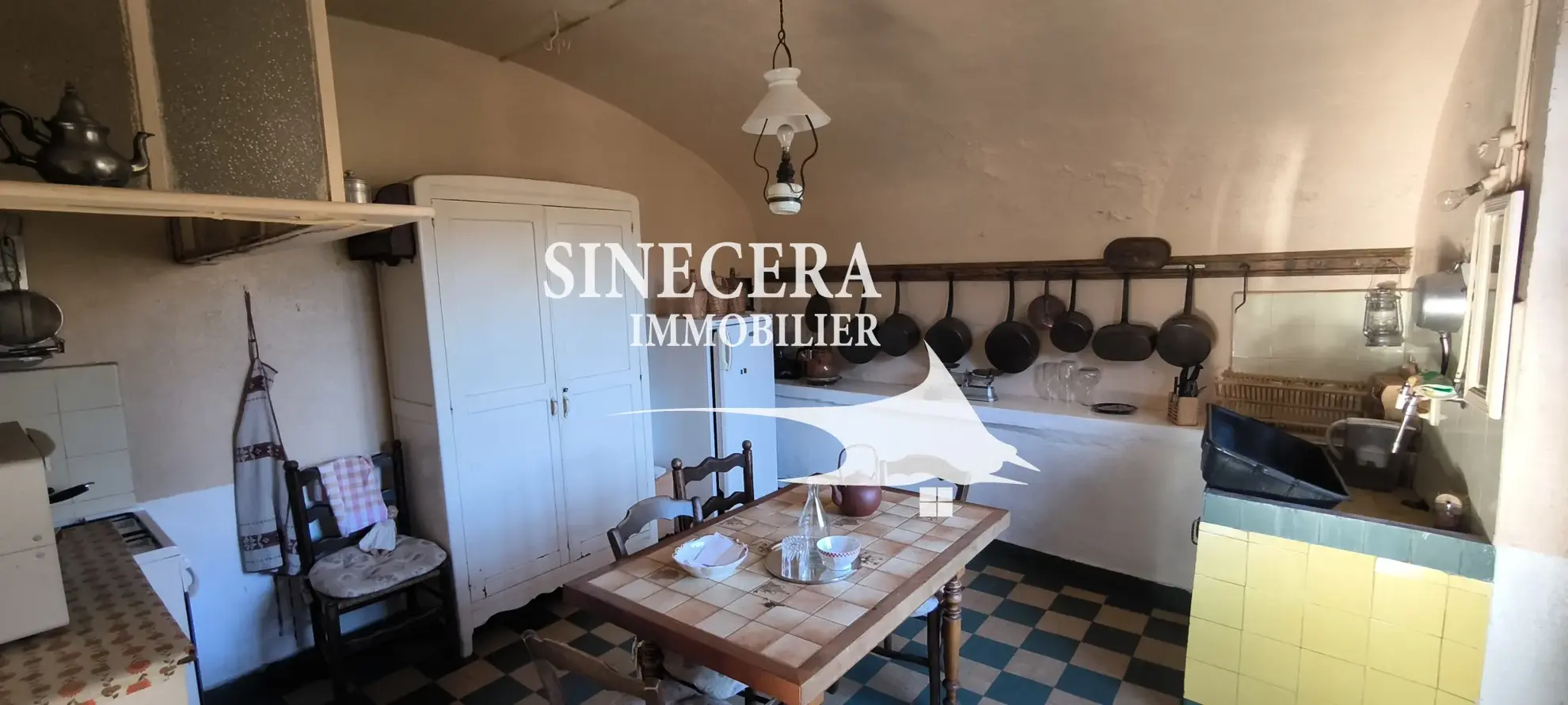 Maison de charme en pierre avec vue panoramique à Conques-en-Rouergue 