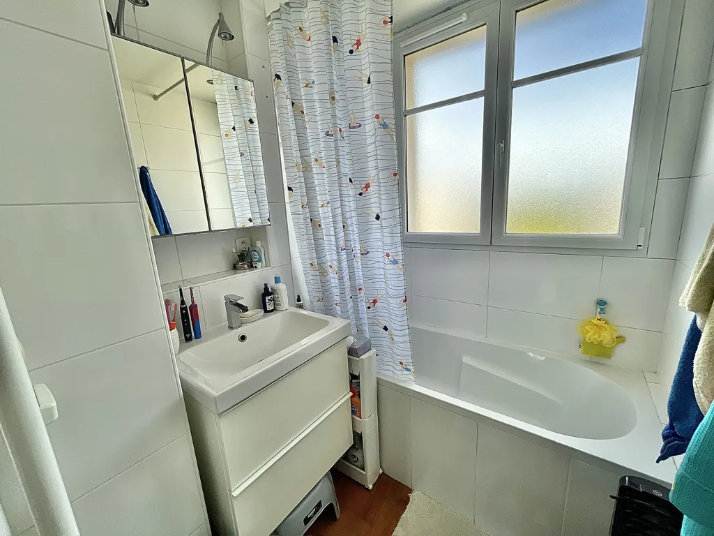 Appartement de 64 m² avec balcon proche Bords de Marne à Champigny-sur-Marne 