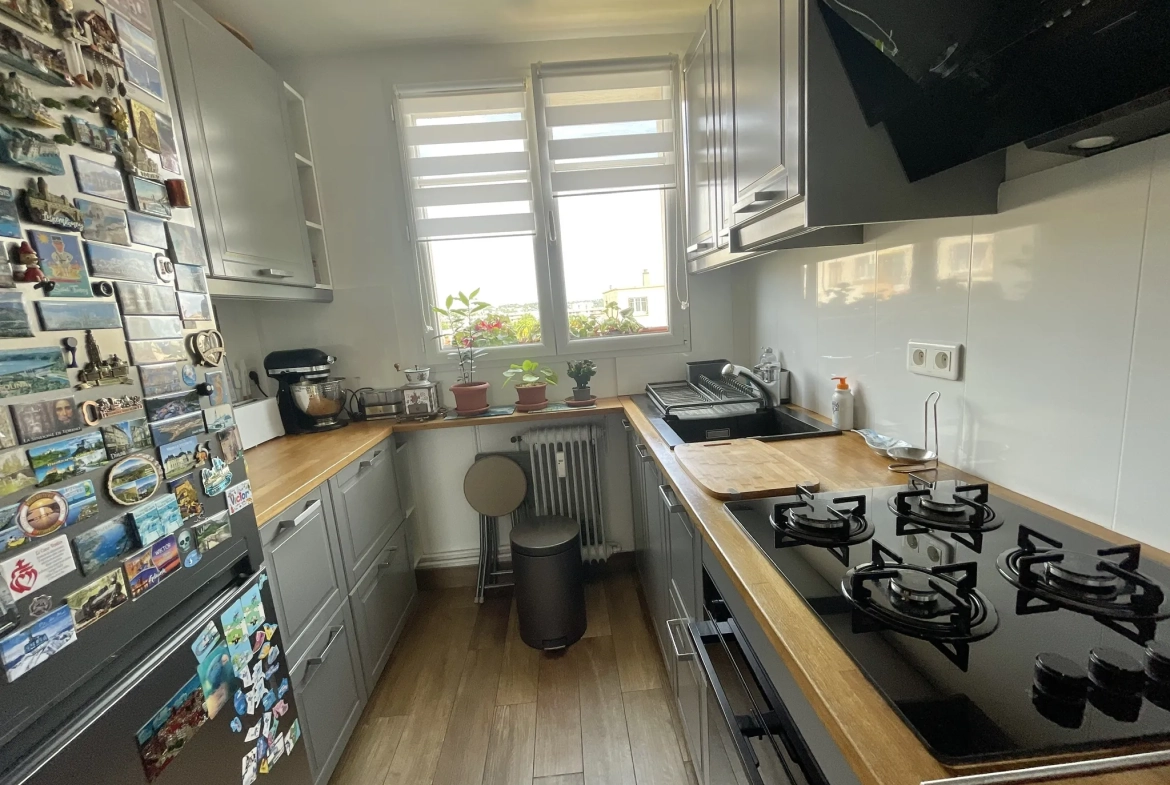 Appartement de 64 m² avec balcon proche Bords de Marne à Champigny-sur-Marne 