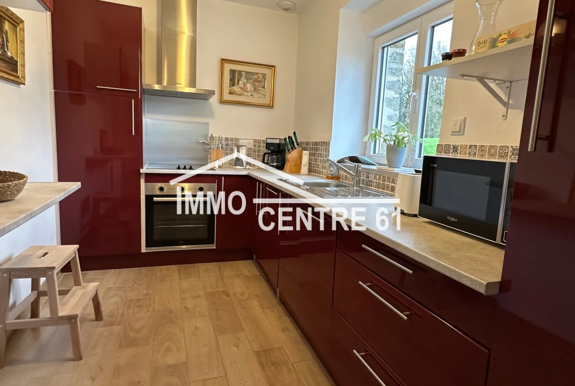 Maison rénovée avec dépendance à Bagnoles de l'Orne - 107 500 € 