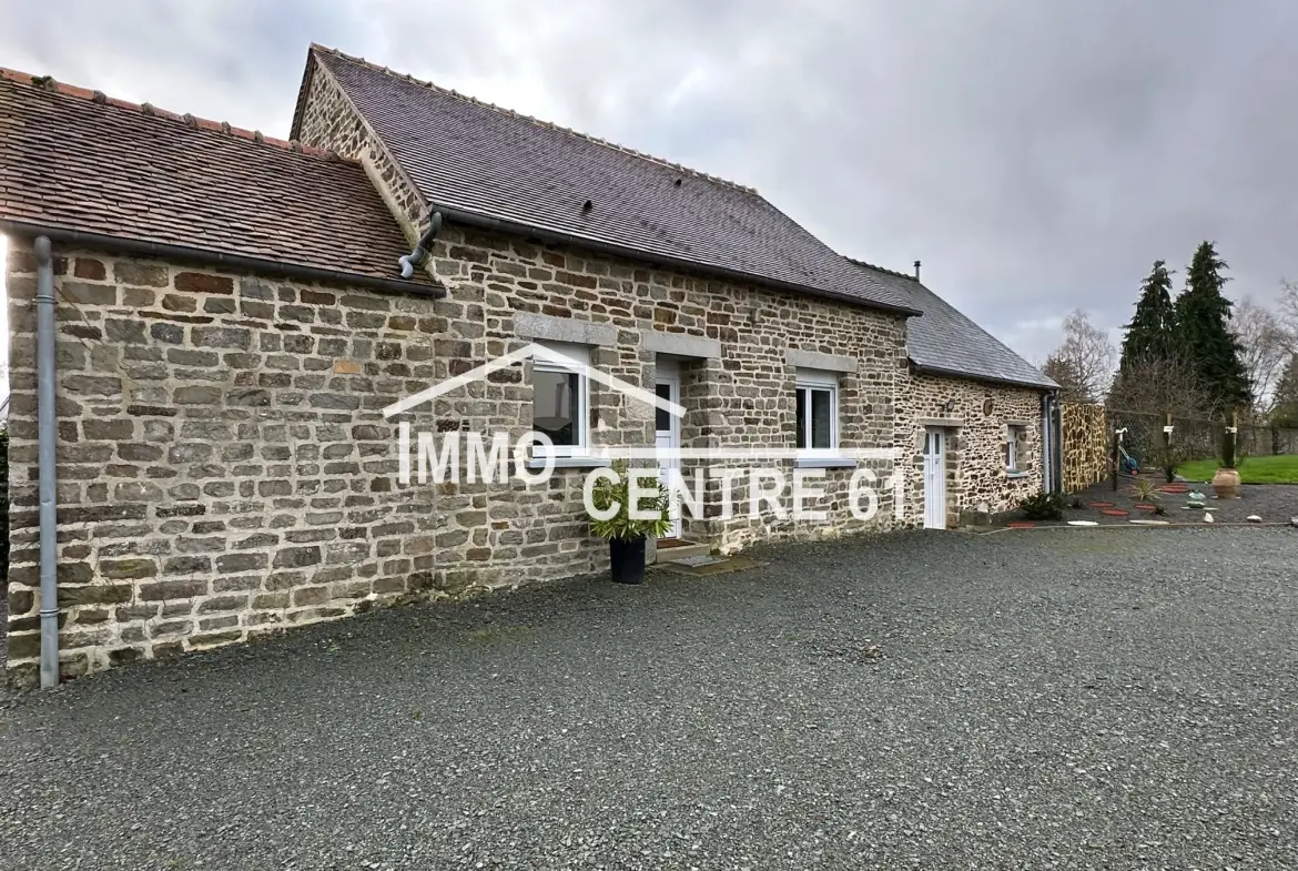 Maison rénovée avec dépendance à Bagnoles de l'Orne - 107 500 € 