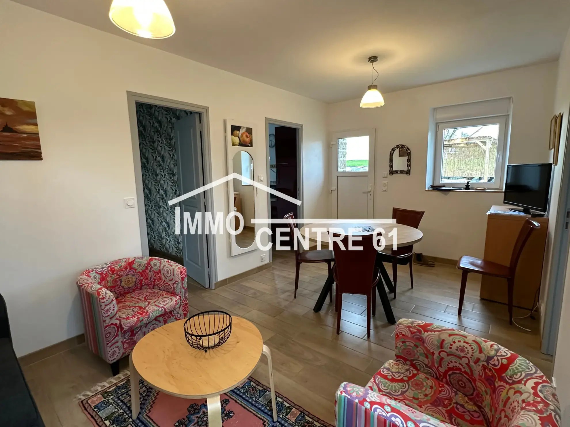Maison rénovée avec dépendance à Bagnoles de l'Orne - 107 500 € 