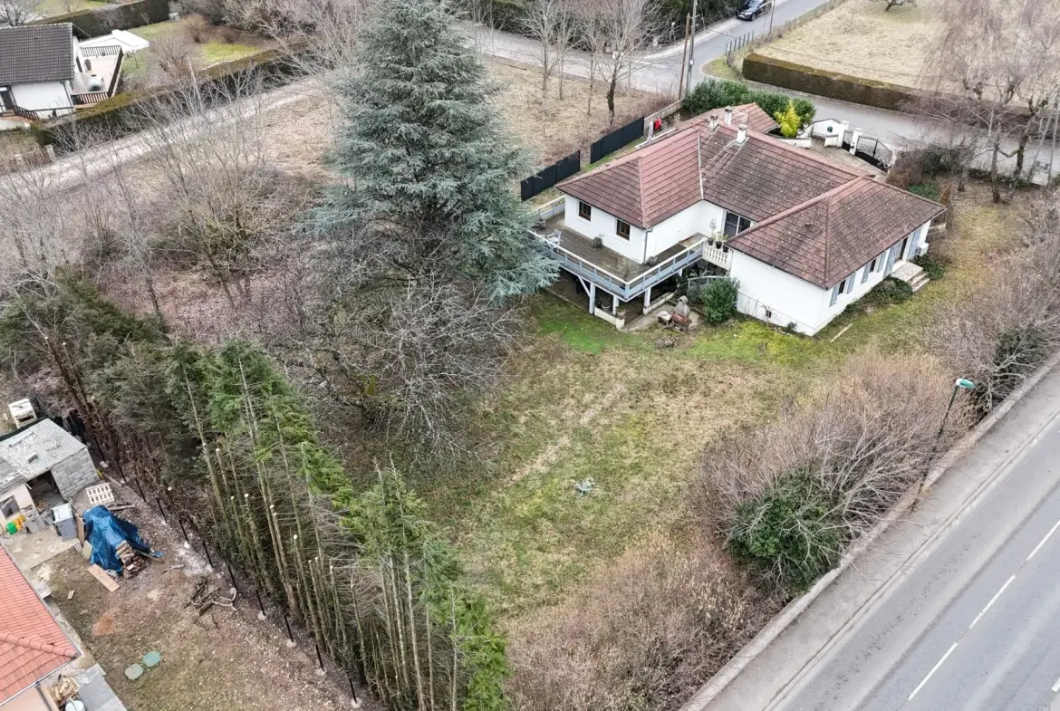 Terrain constructible de 783 m² à Ochiaz-Valserhone - Idéal pour projet résidentiel 