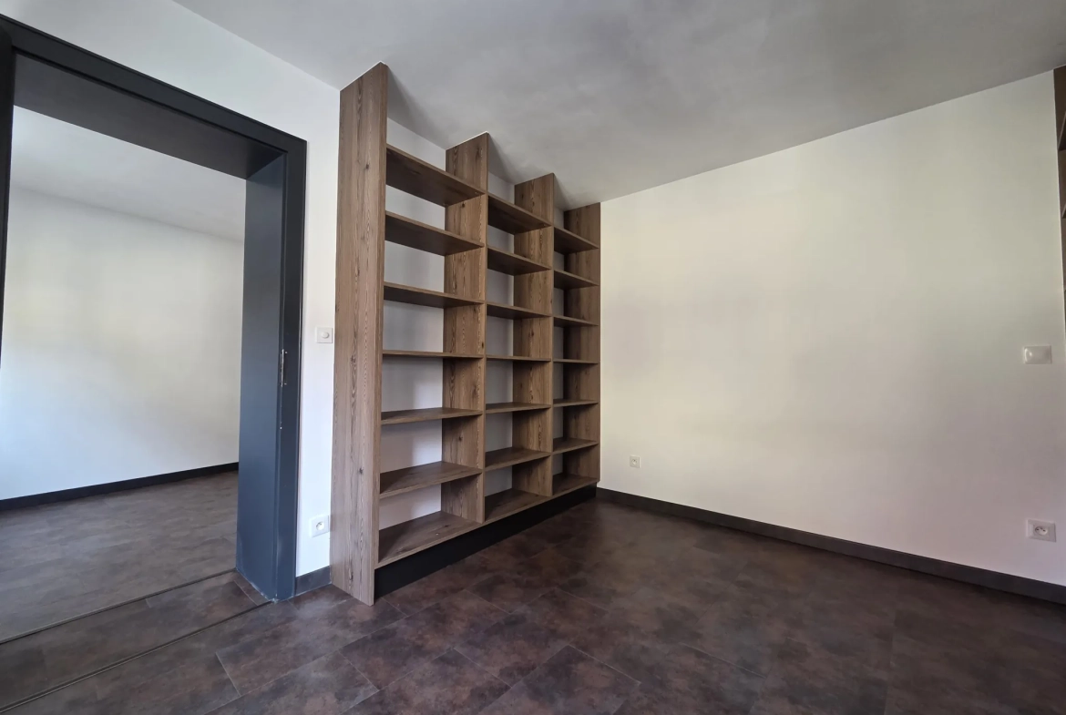 Maison de ville à Obernai 85 m² avec cour et rénovations 