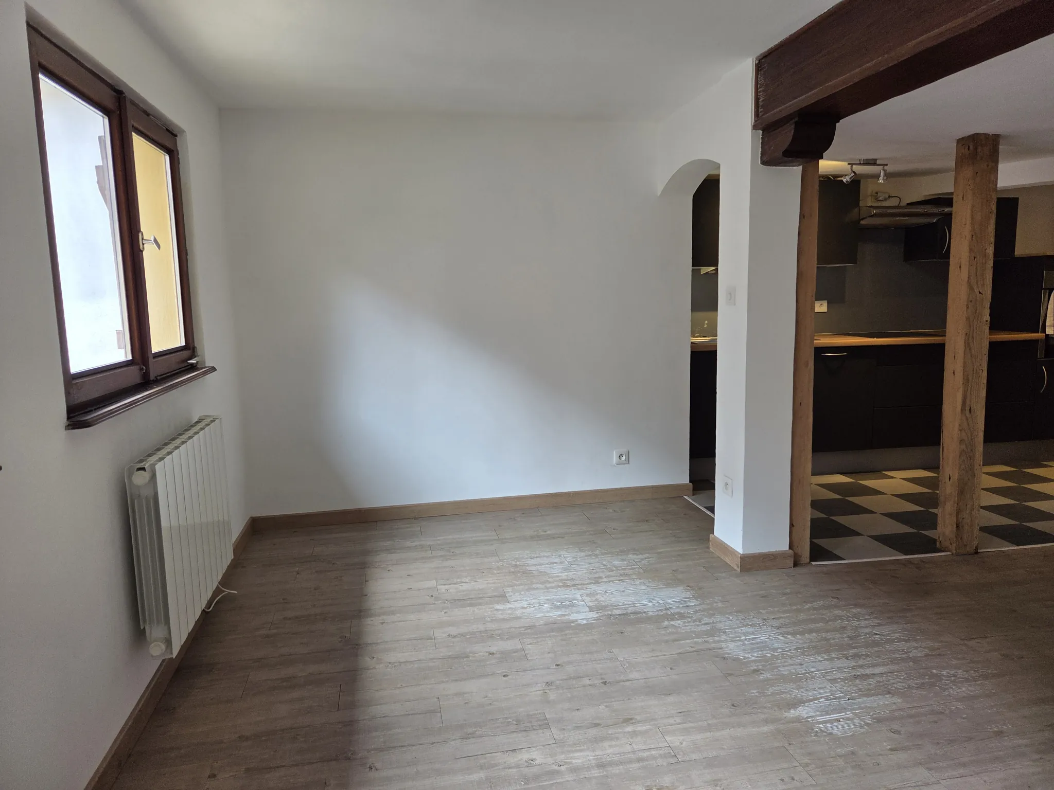 Maison de ville à Obernai 85 m² avec cour et rénovations 