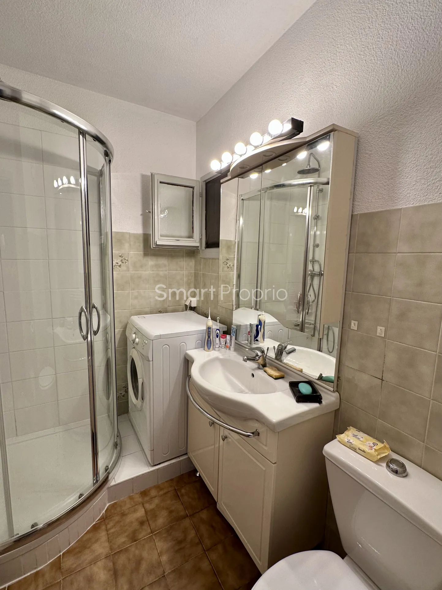 Appartement T2 avec jardin à vendre à Gréoux-les-Bains 