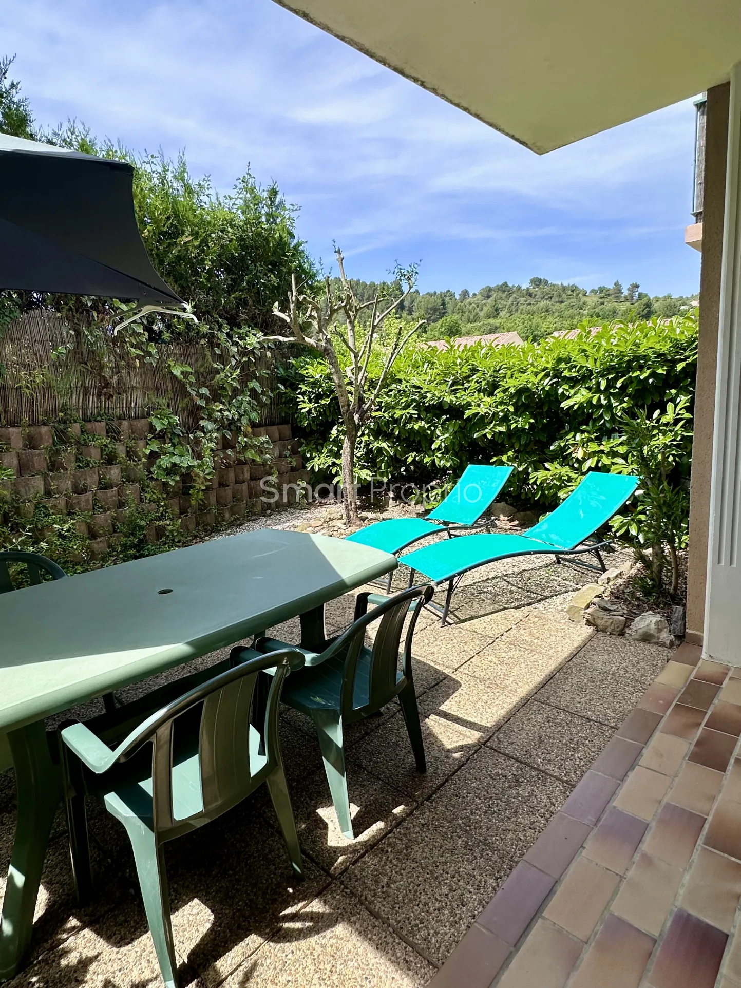 Appartement T2 avec jardin à vendre à Gréoux-les-Bains 