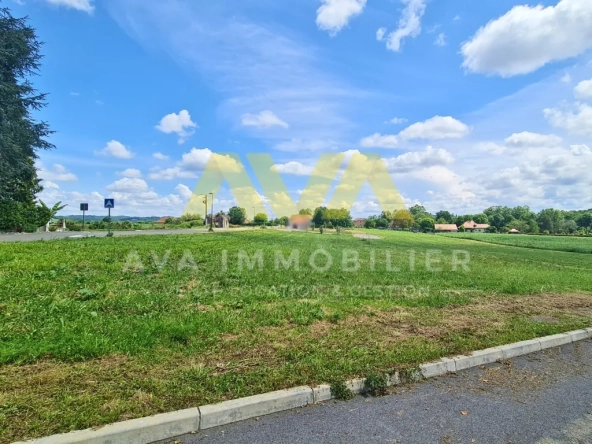 Terrain à bâtir de 1091 m² à 5 min de Navarrenx
