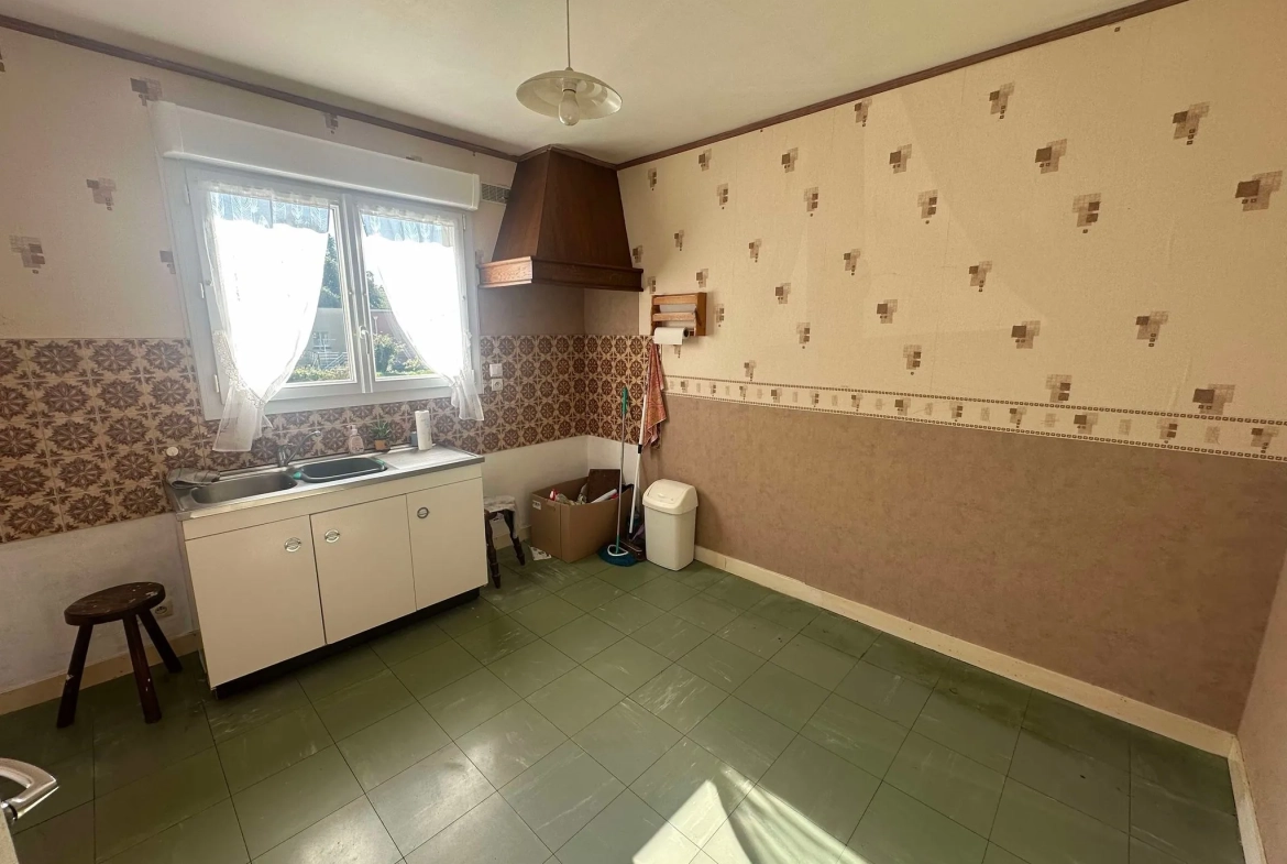 Belle maison de plain-pied à Quistinic avec garage et jardin de 1091 m² 