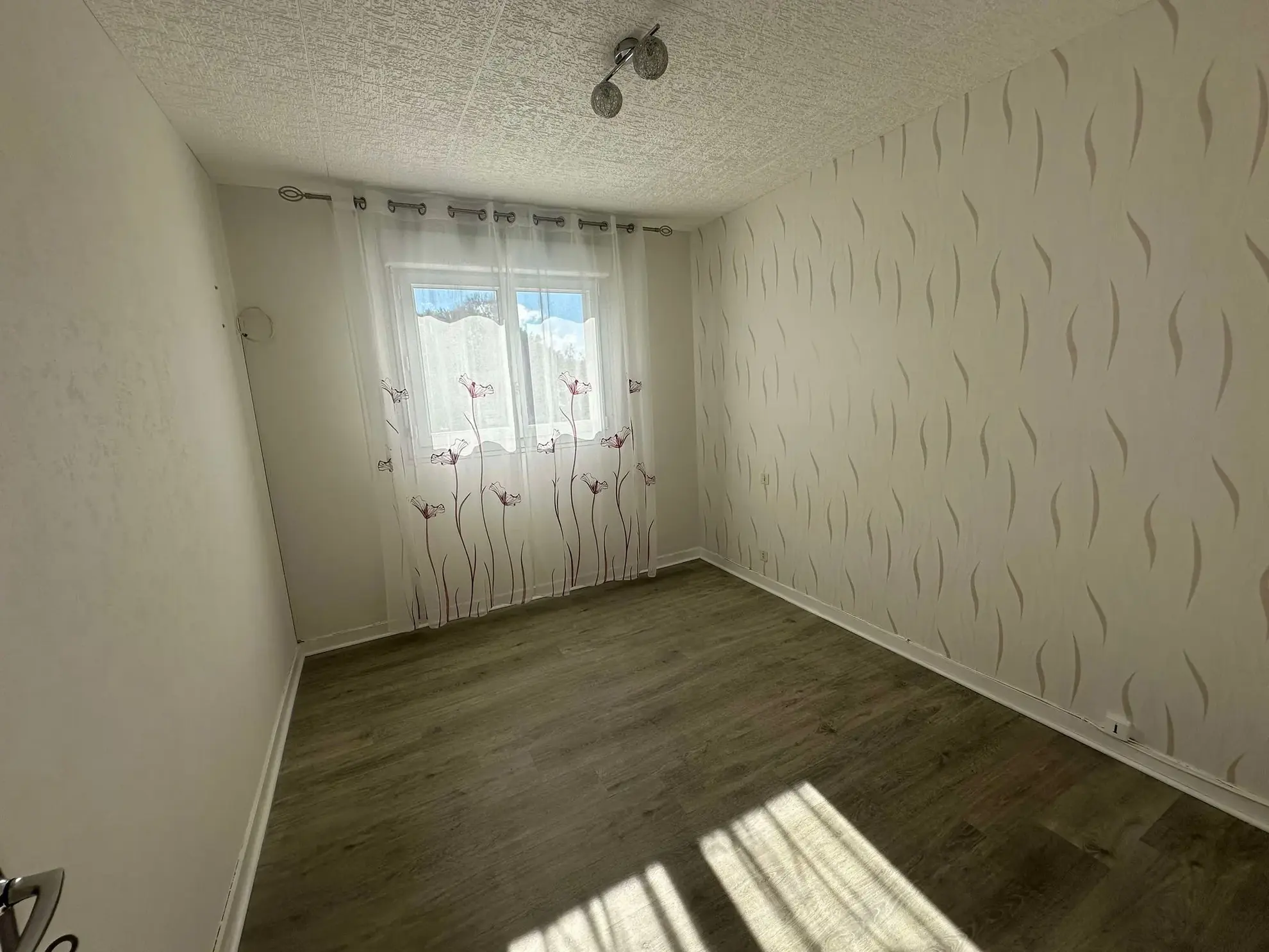 Belle maison de plain-pied à Quistinic avec garage et jardin de 1091 m² 